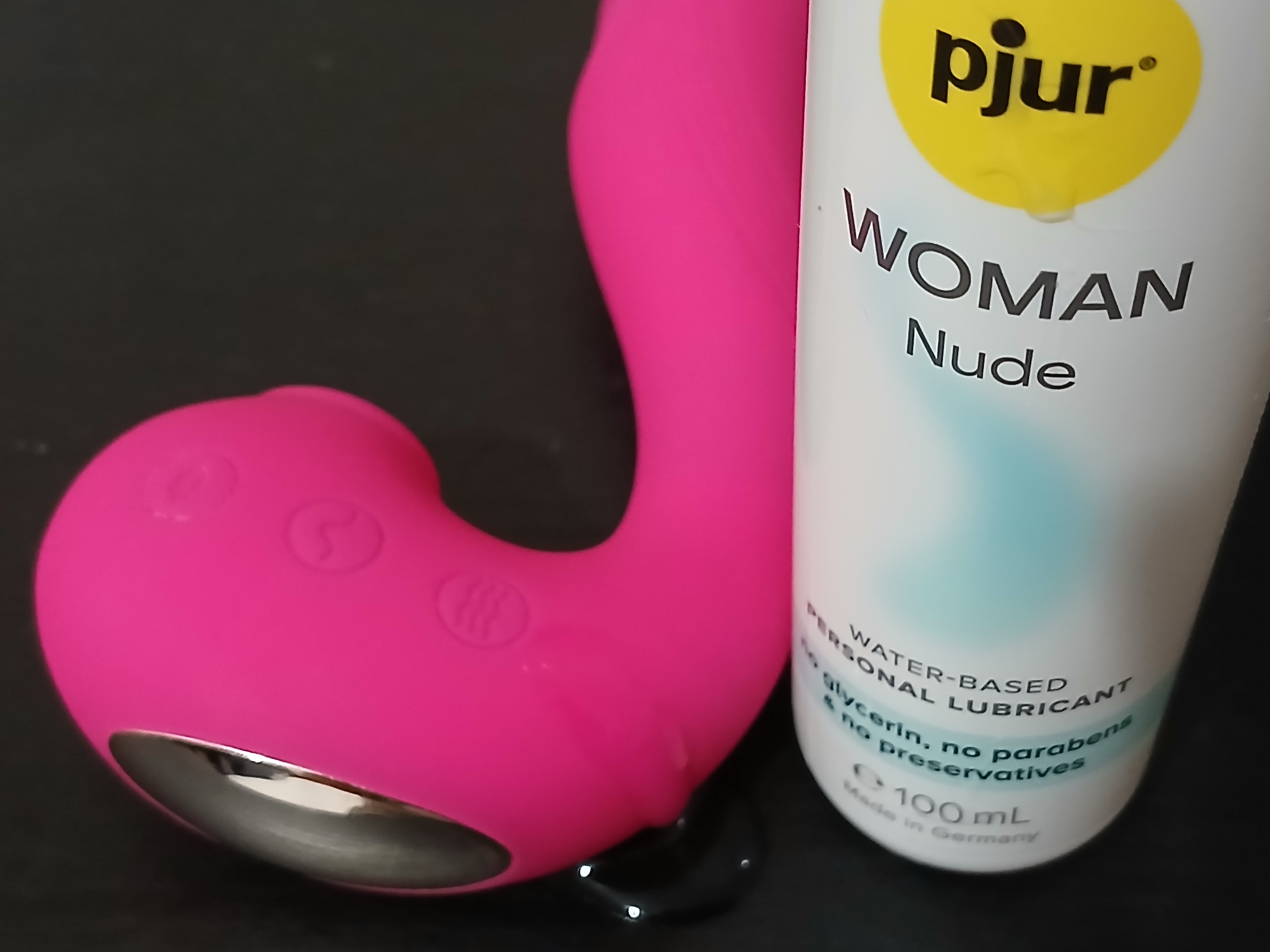 Pjur Woman Nude Water-Based Lubricant Review: The New Lube I Love!